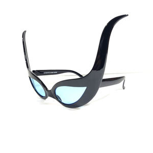 DYCE DYVTBATR Hand Polished Black Frames Blue Lens Cat Woman Party Sunglasses